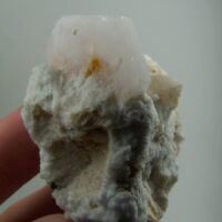Apatite crystal on Clevelandite from Afghanistan