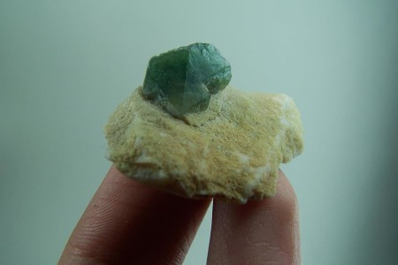 Hydroxl-Apatite crystal on Feldspar from Sapo Mine, Conselheiro Pena, Doce Valley, Minas Gerais, Brazil
