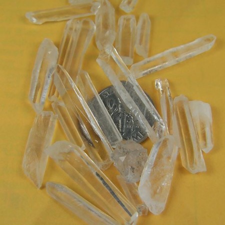 (22) Quartz crystals from China