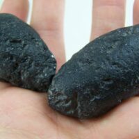 (2) Tektite var. Indochinite from China