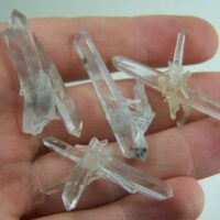 (4) Quartz clusters from China