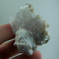 Apatite crystal on Clevelandite from Afghanistan